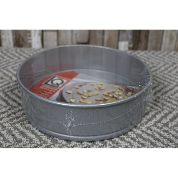 Living Quarters Springform Pan - NEW - Picture 2 of 4